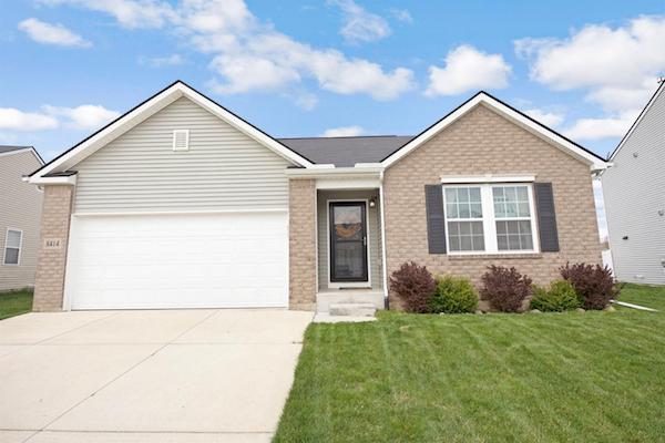 8414 Walnut Hill,Dexter, MI  48130