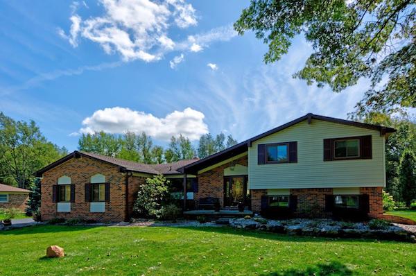 3268 McCluskey Drive, Pinckney, MI 49167